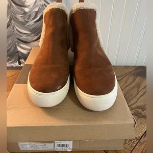 Lexi & Abbie (sz9) “Marni” Faux-Fur Slip on Bootie Sneakers